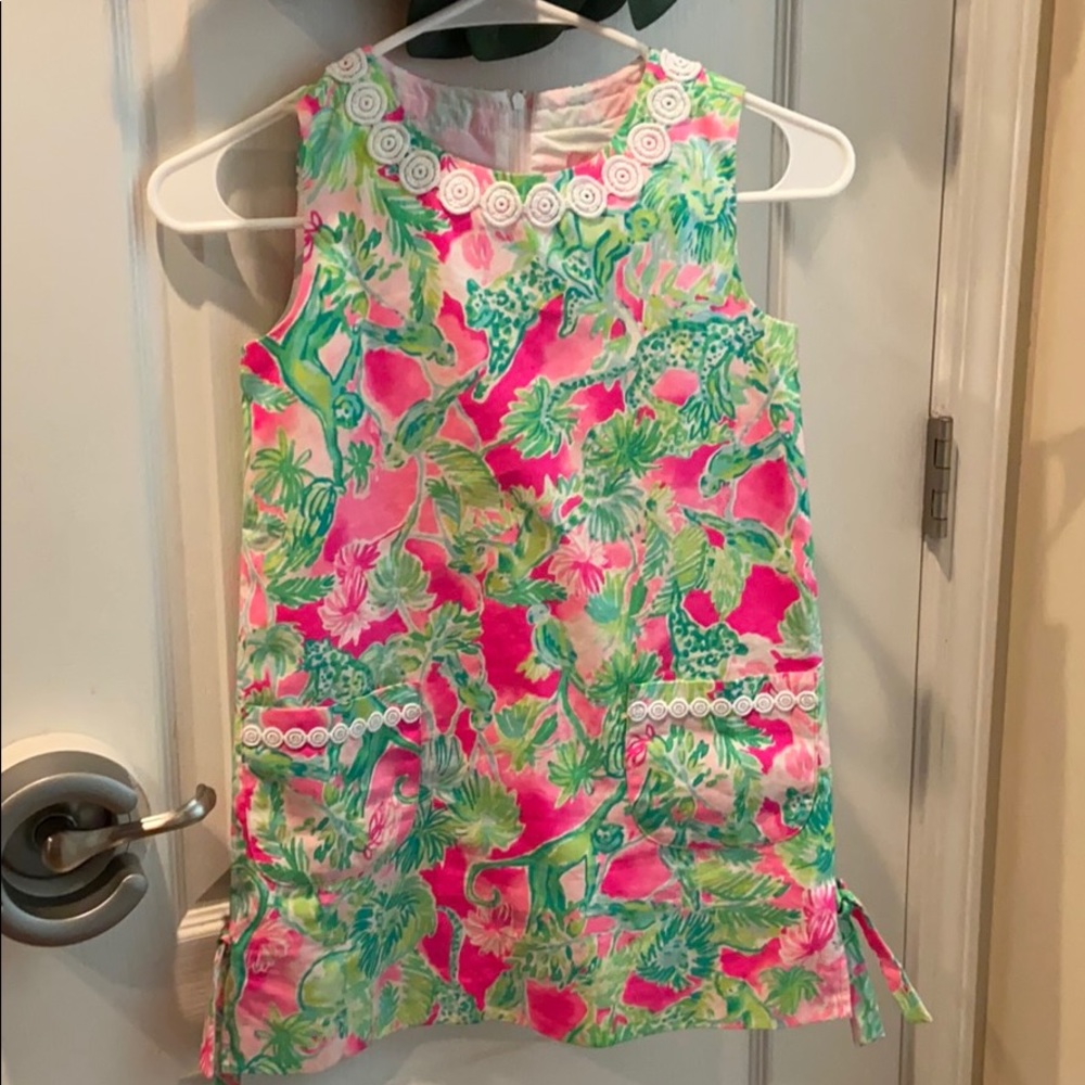 Like new Lilly Pulitzer girls size 7